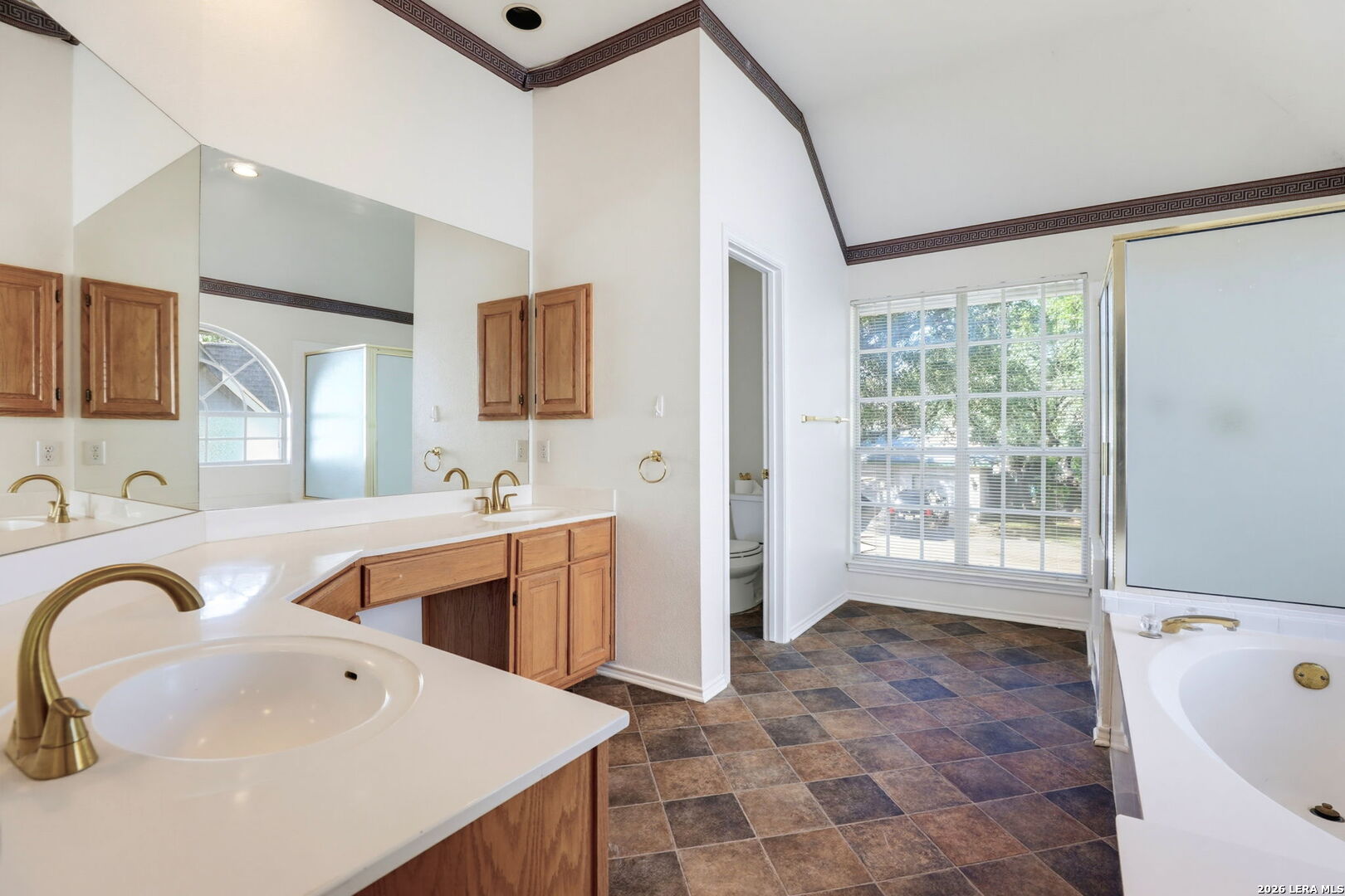 2410 Burning Trail San Antonio TX 78232