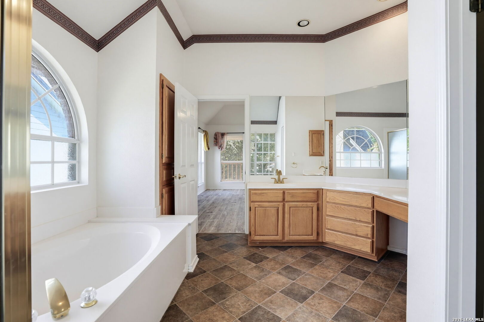 2410 Burning Trail San Antonio TX 78232