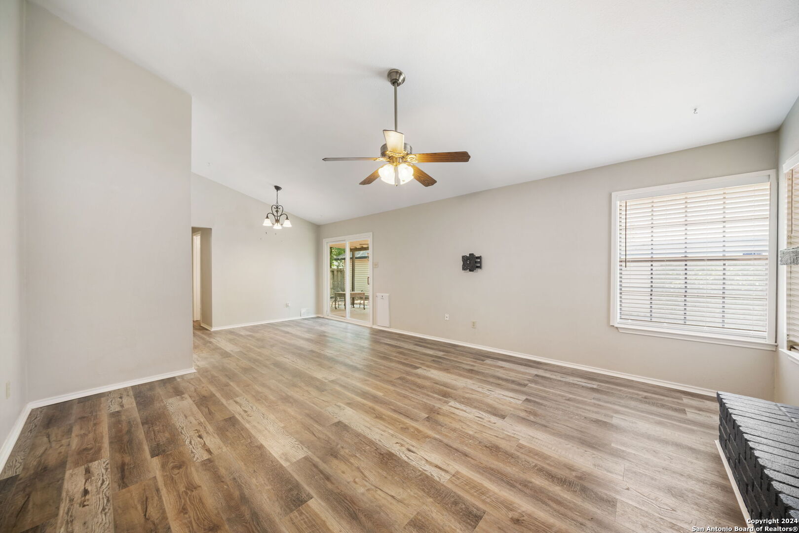 12106 Ridge Court San Antonio TX 78247