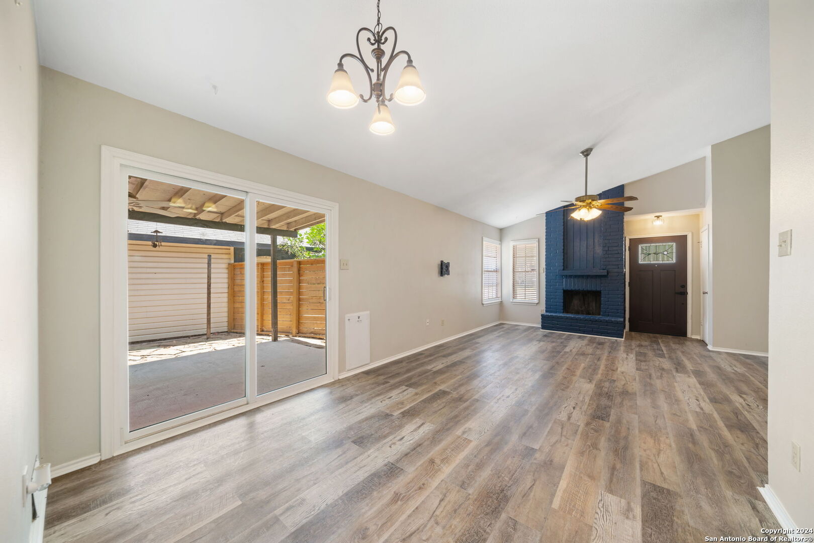 12106 Ridge Court San Antonio TX 78247