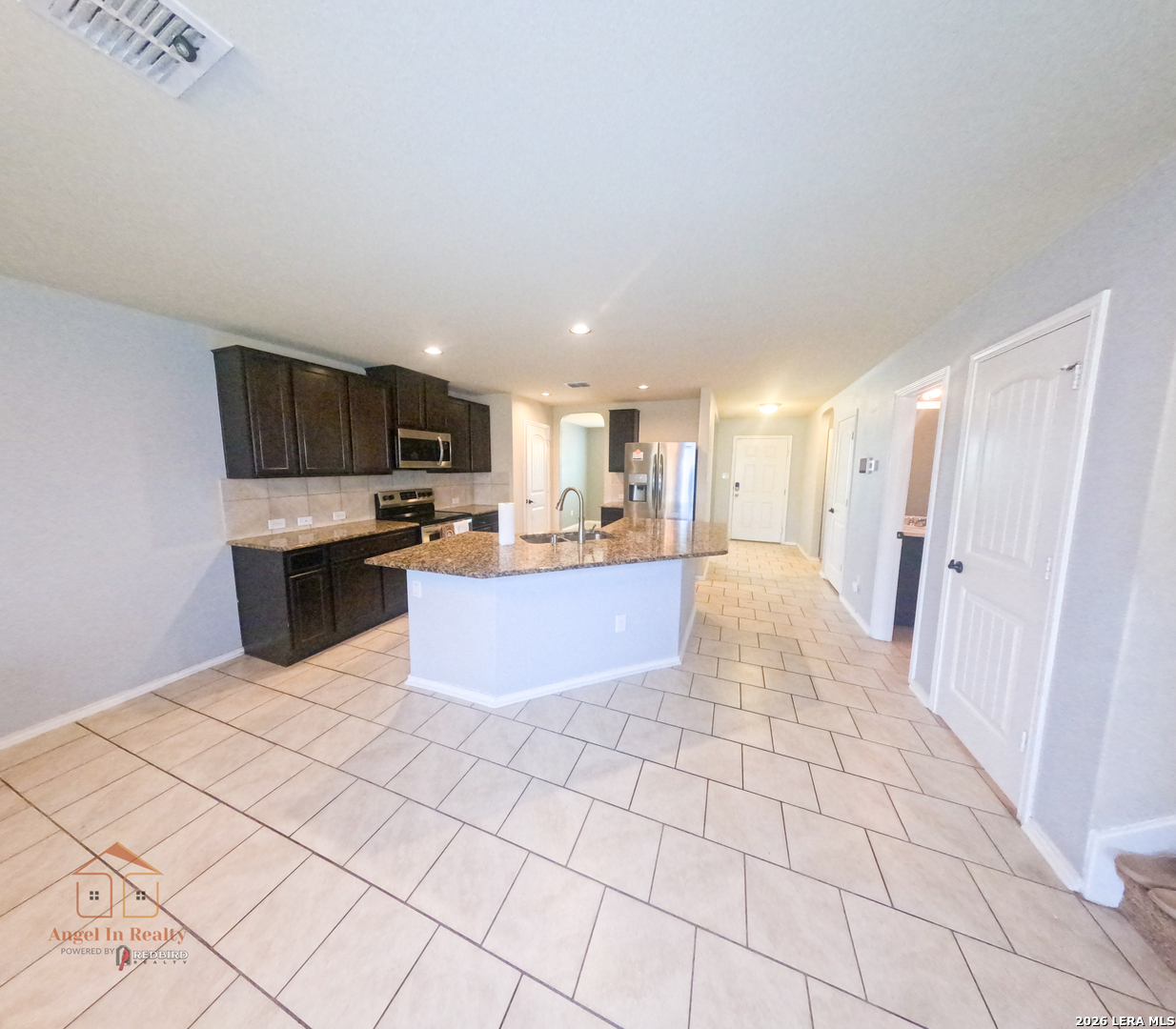 6915 Quantum Loop San Antonio TX 78252
