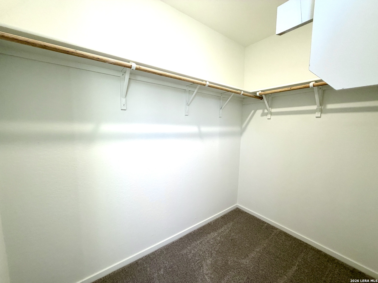 6602 Coquina Cove Elmendorf TX 78112
