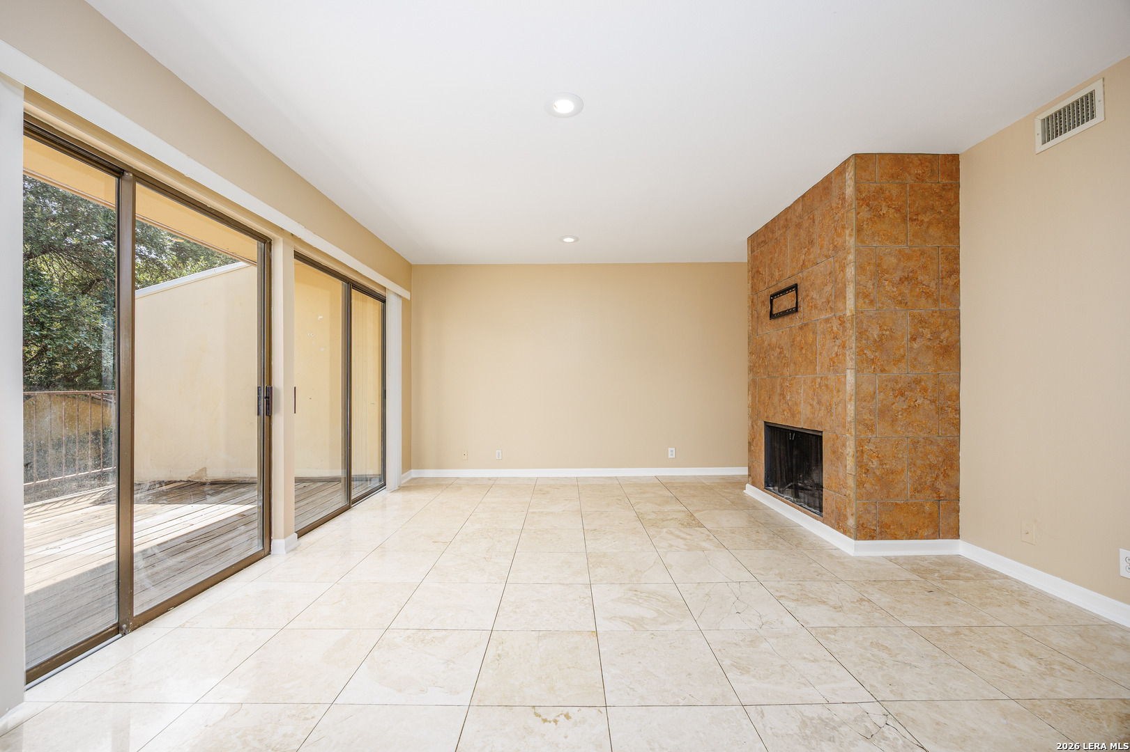 8642 Fredericksburg Road San Antonio TX 78240