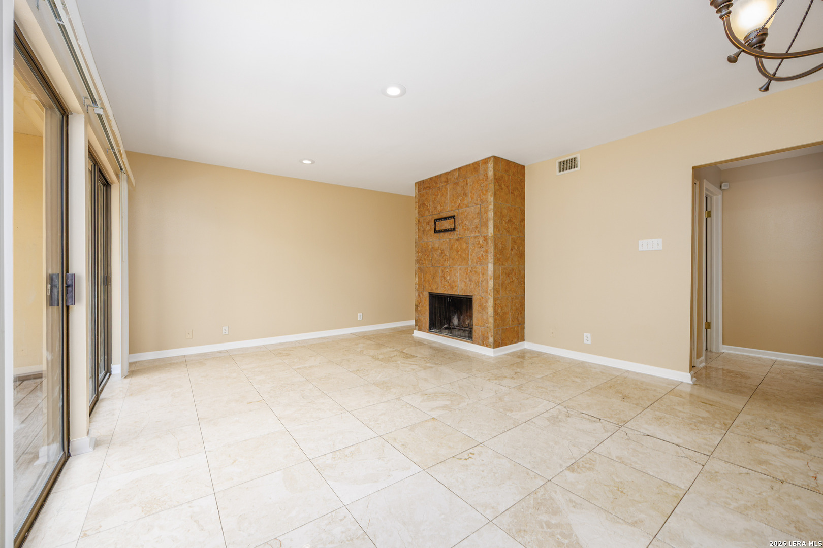 8642 Fredericksburg Road San Antonio TX 78240