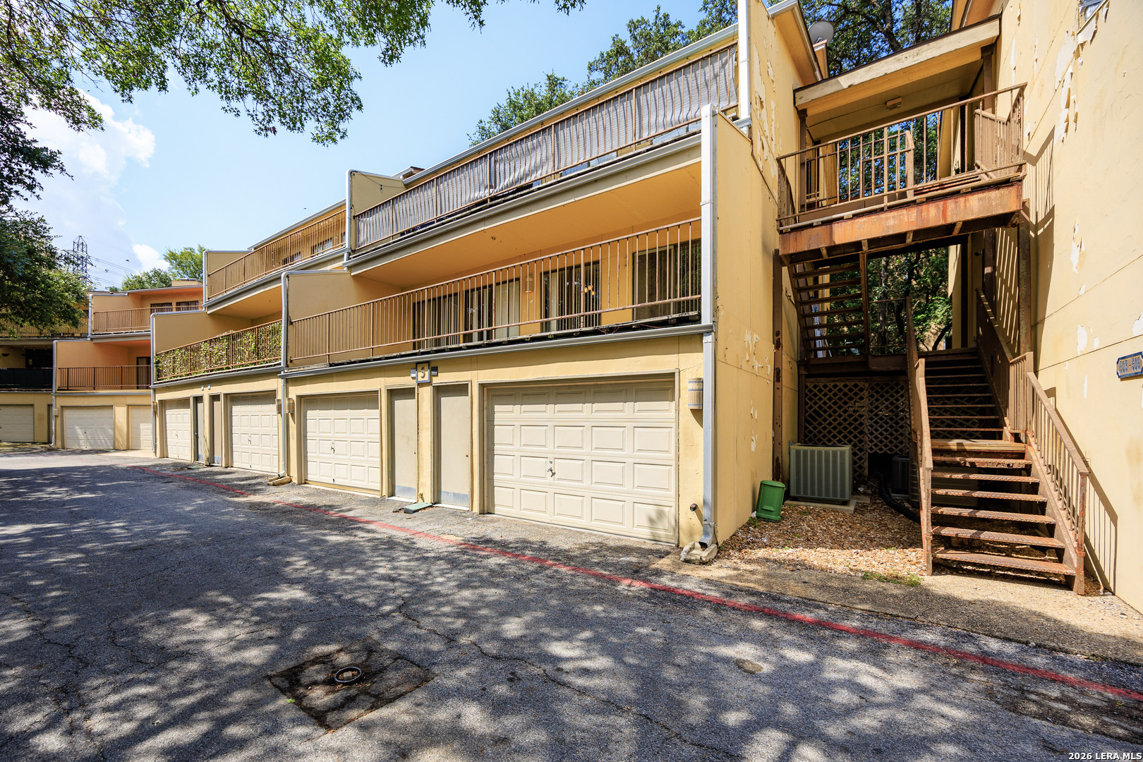 8642 Fredericksburg Road San Antonio TX 78240