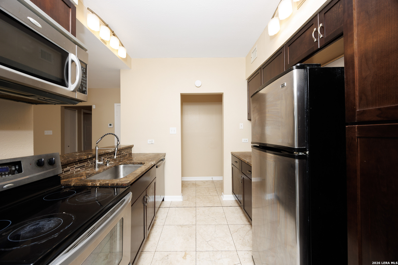 8642 Fredericksburg Road San Antonio TX 78240