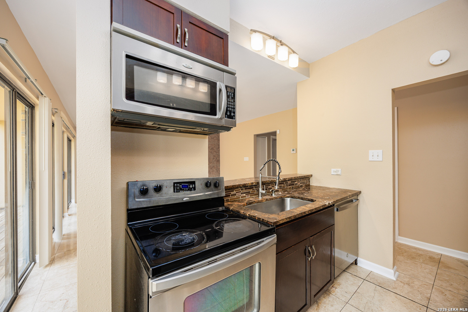 8642 Fredericksburg Road San Antonio TX 78240