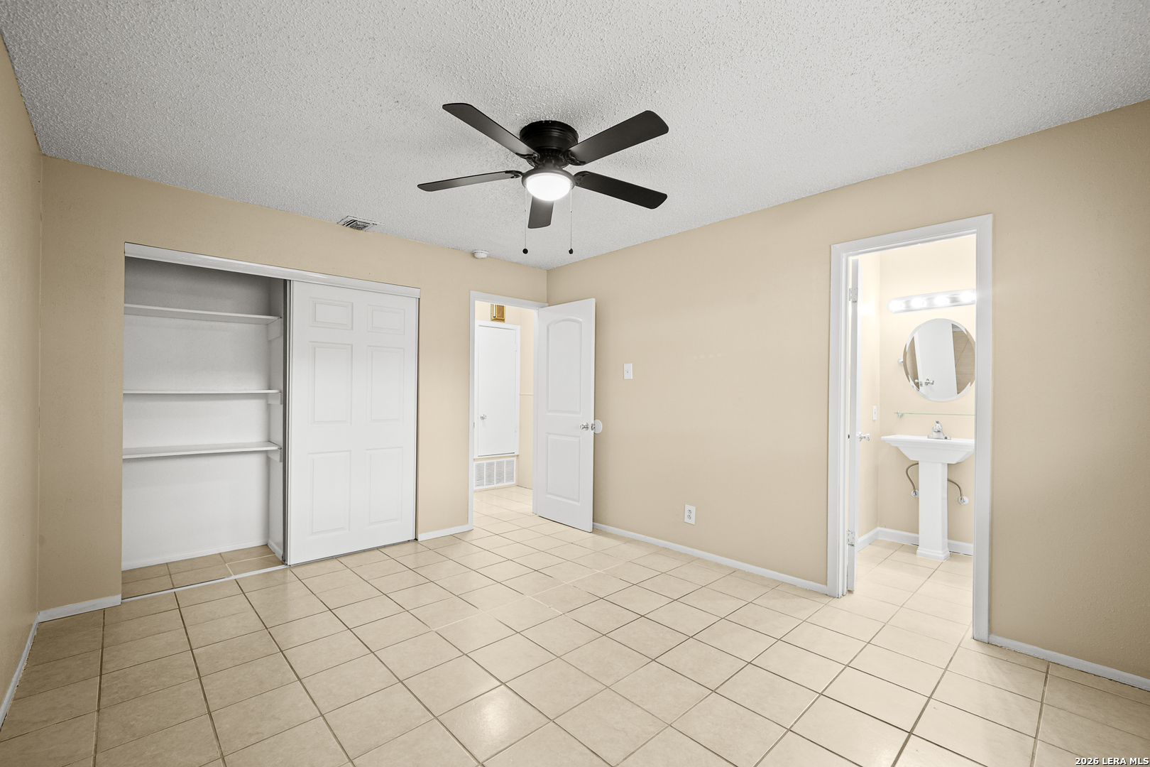 5019 Stockman San Antonio TX 78247
