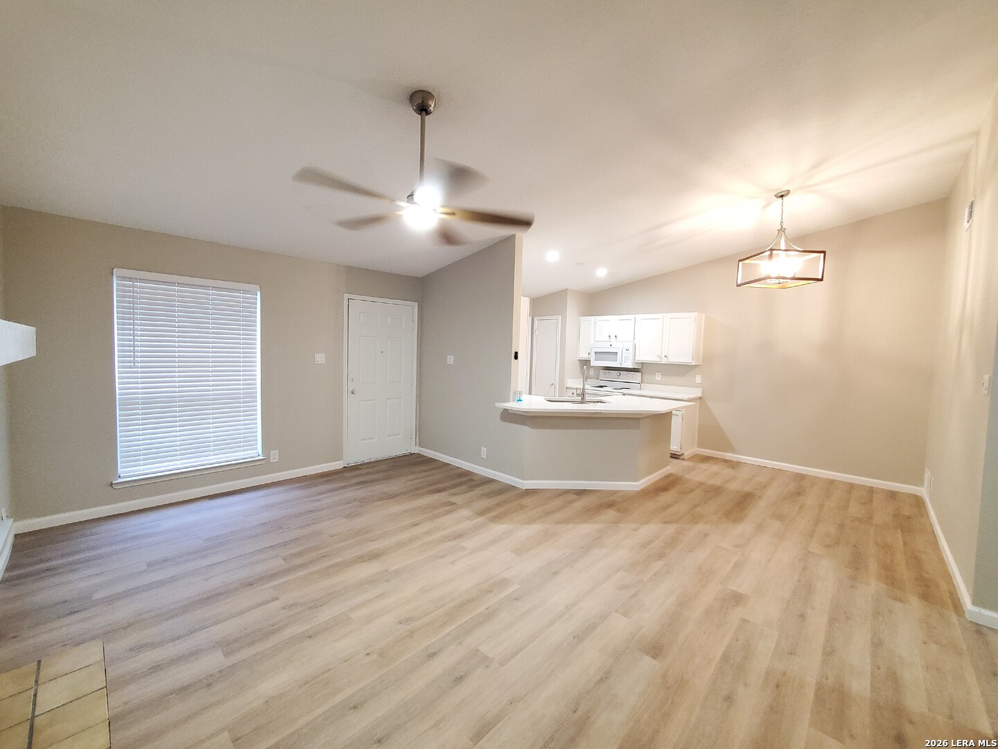 5715 Lochmoor San Antonio TX 78244