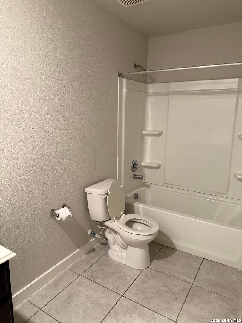 12429 Vista Rim San Antonio TX 78233