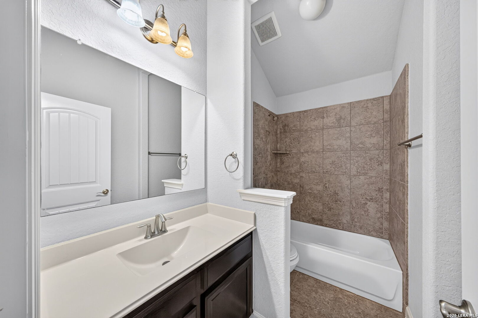 1029 Water Oak Schertz TX 78154