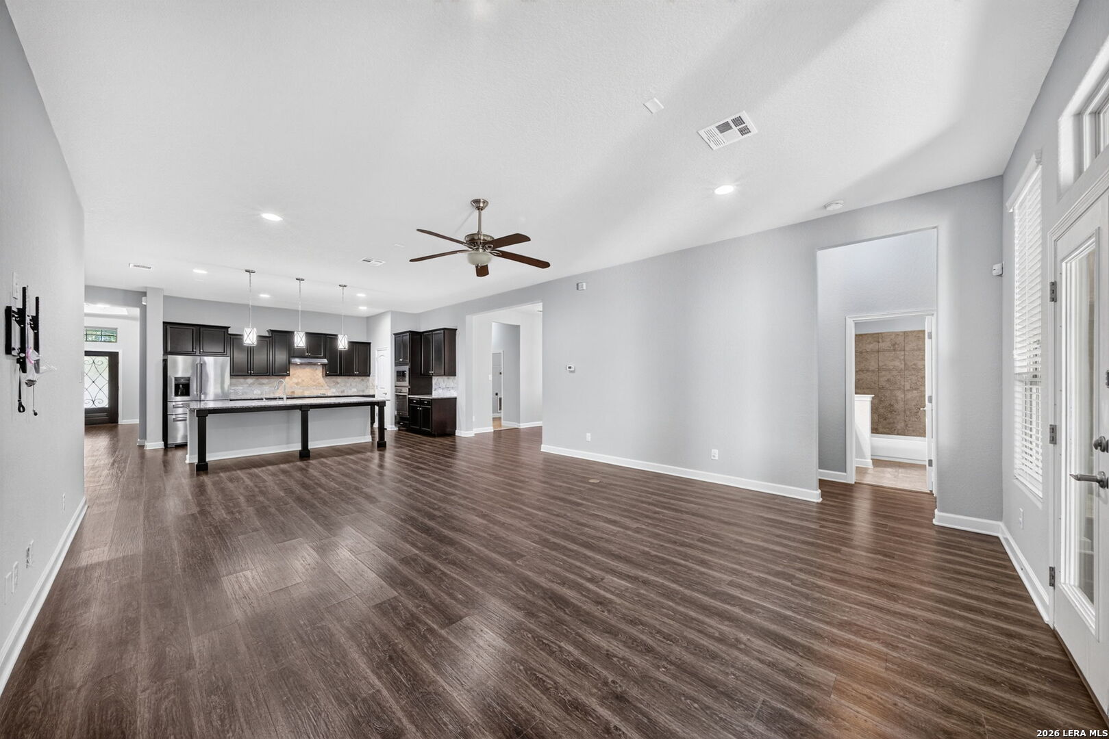 1029 Water Oak Schertz TX 78154
