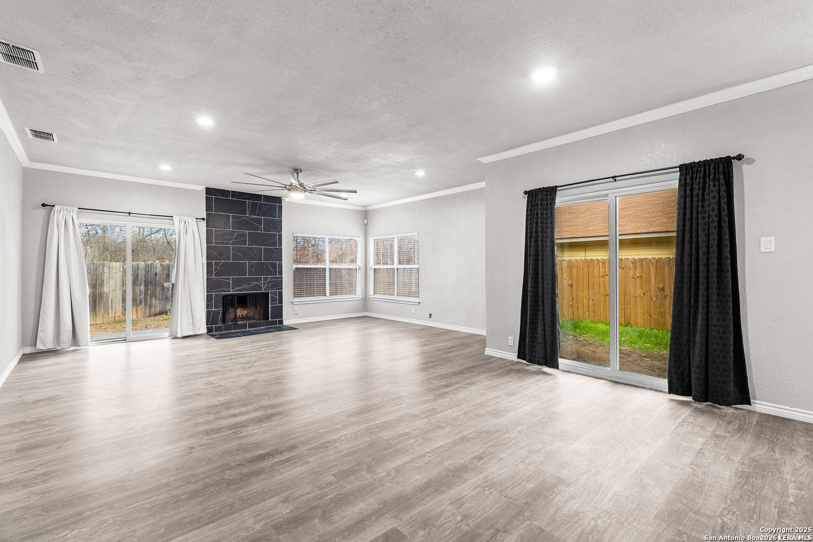 5930 Valley Wood San Antonio TX 78250