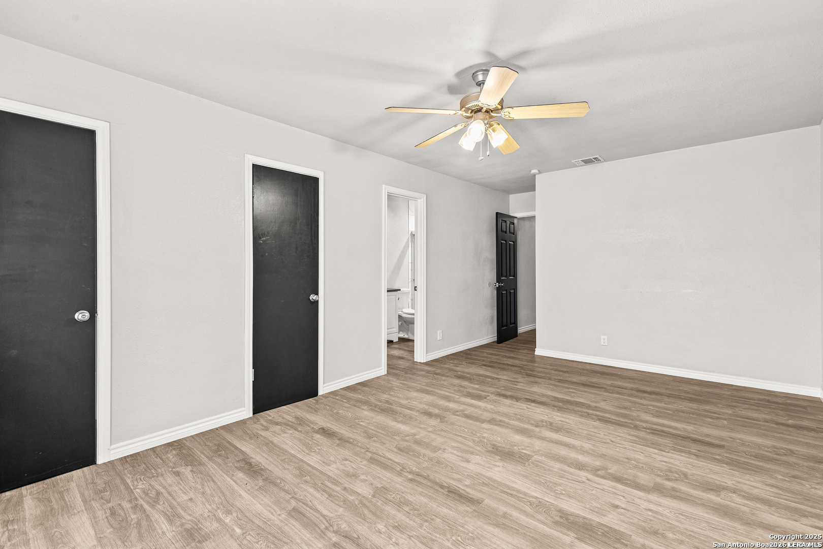 5930 Valley Wood San Antonio TX 78250