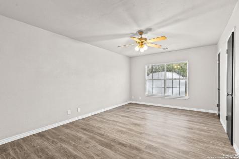 5930 Valley Wood San Antonio TX 78250