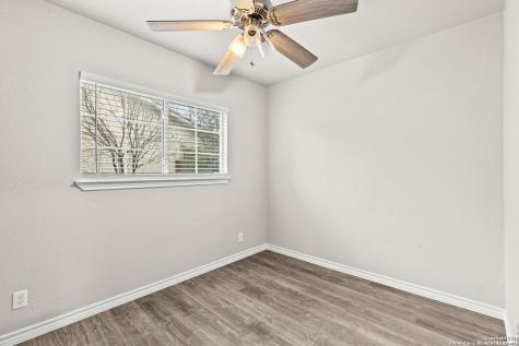 5930 Valley Wood San Antonio TX 78250