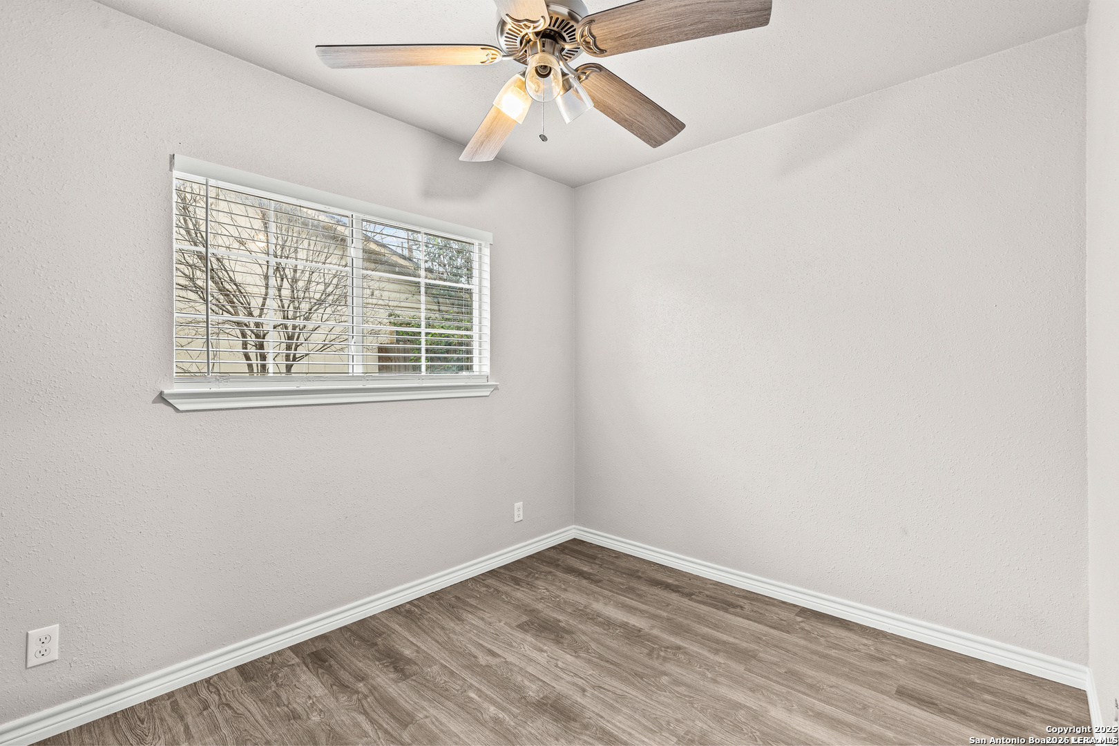 5930 Valley Wood San Antonio TX 78250