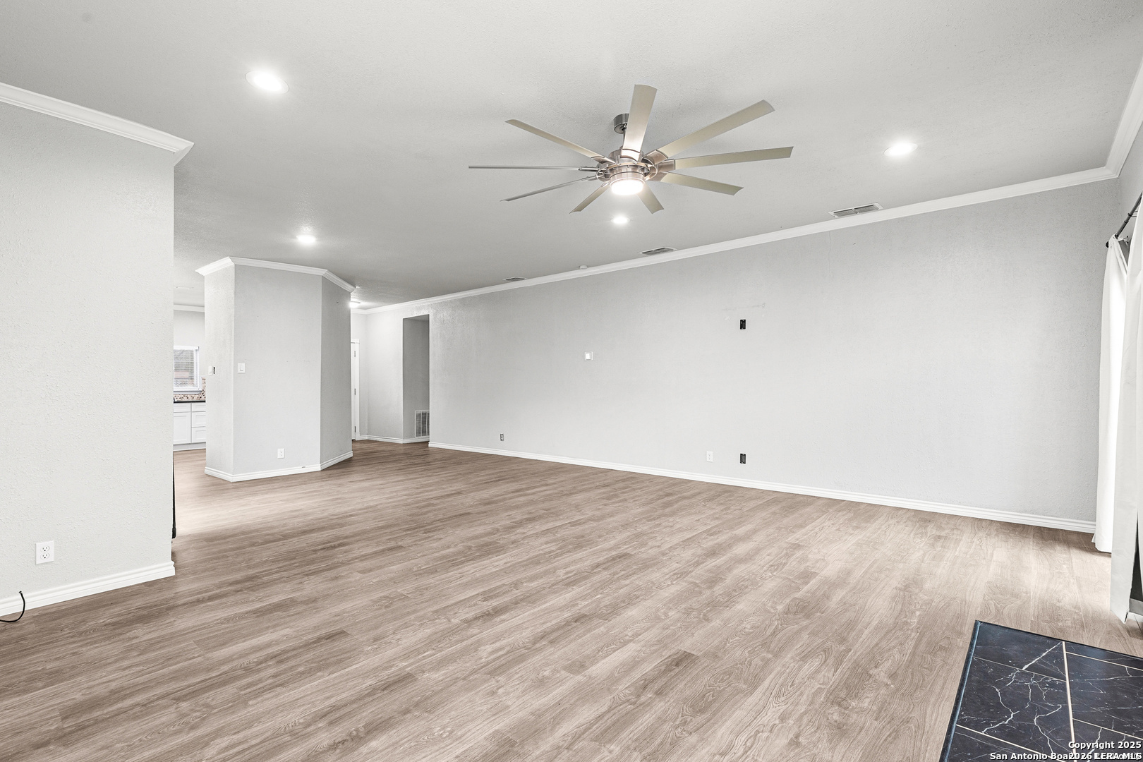 5930 Valley Wood San Antonio TX 78250
