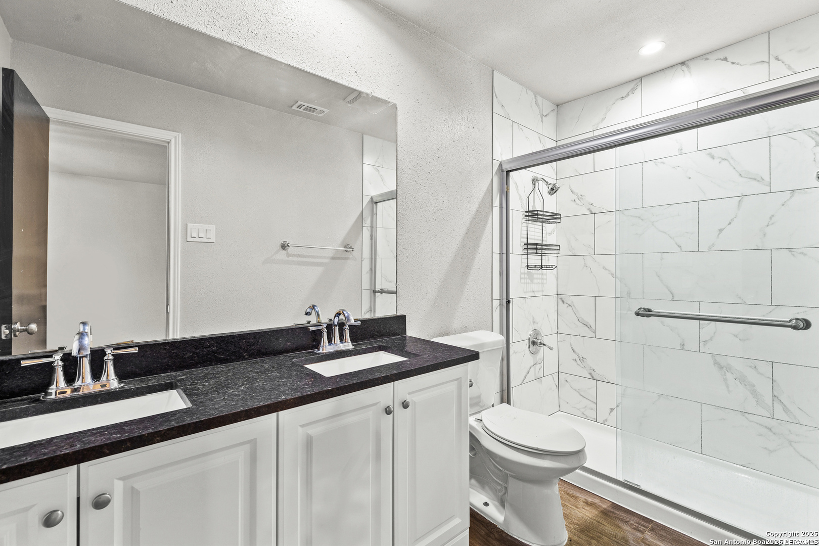 5930 Valley Wood San Antonio TX 78250