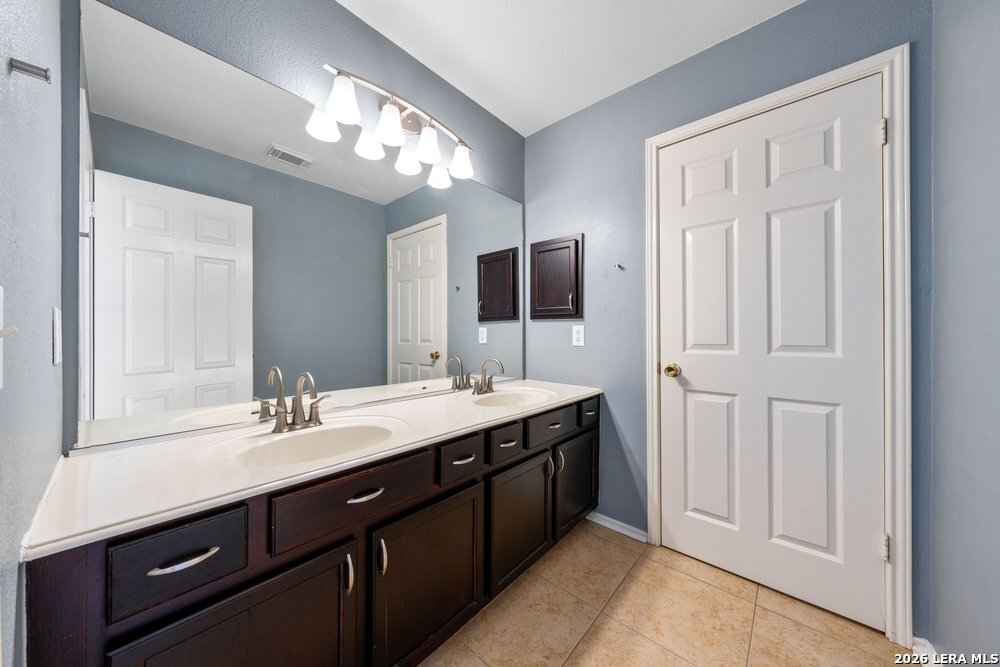 3102 Sable Crossing San Antonio TX 78232
