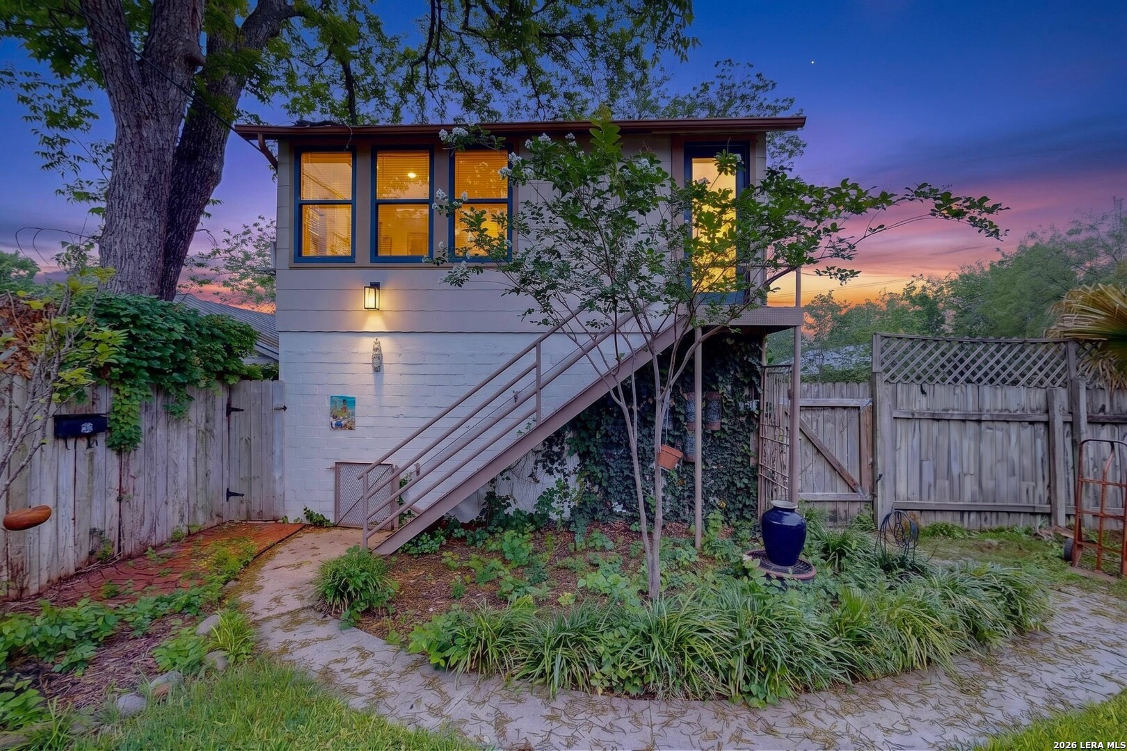 526 W Lynwood Avenue San Antonio TX 78212