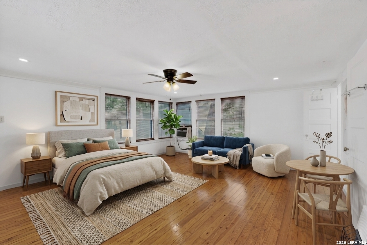 526 W Lynwood Avenue San Antonio TX 78212