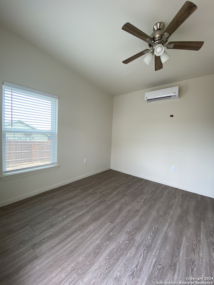 9864 Littleton Grist San Antonio TX 78254
