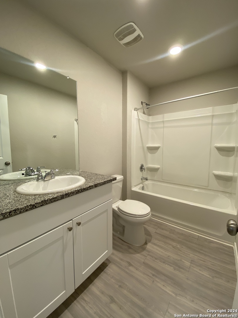 9864 Littleton Grist San Antonio TX 78254