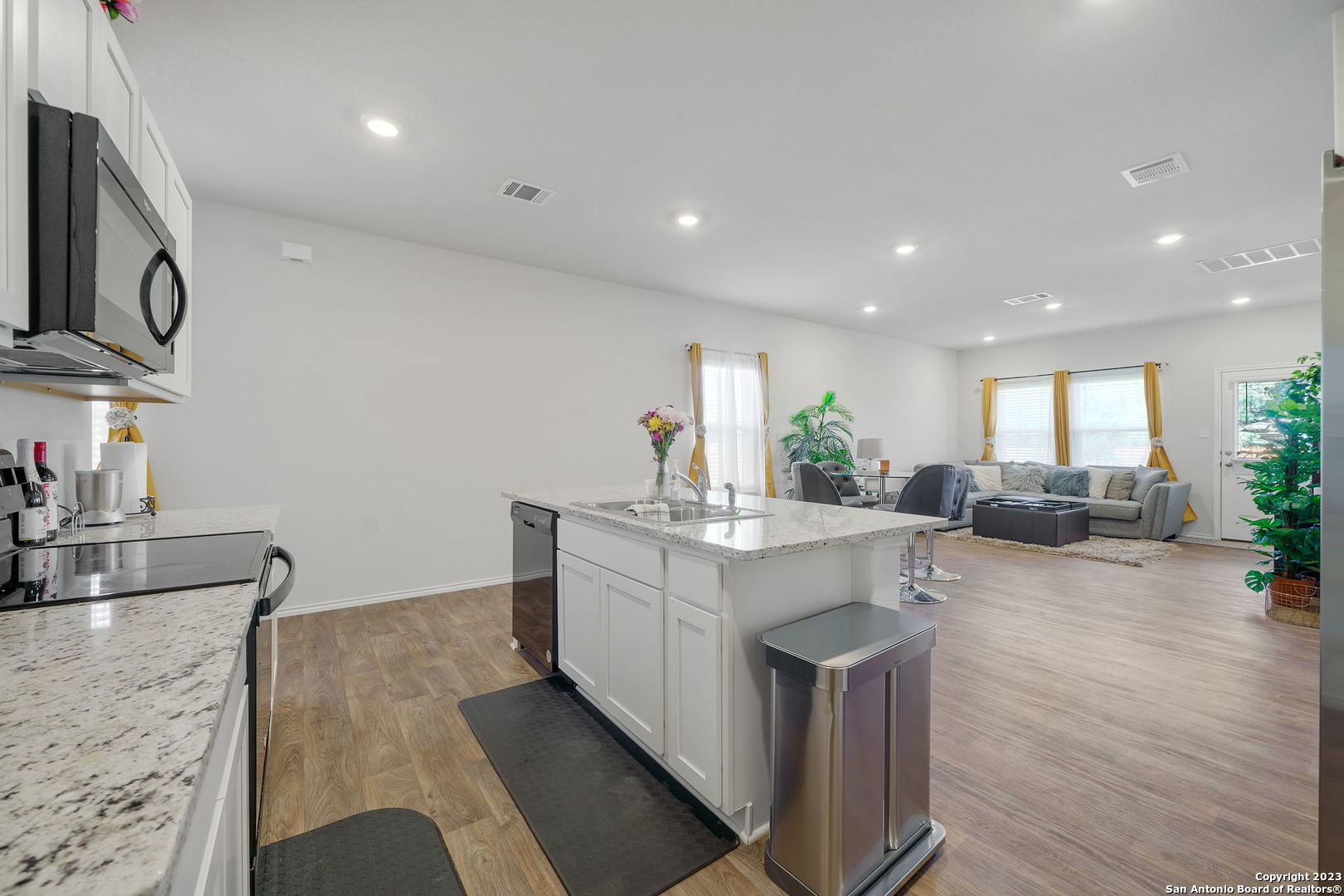 20414 Deets Trail San Antonio TX 78264