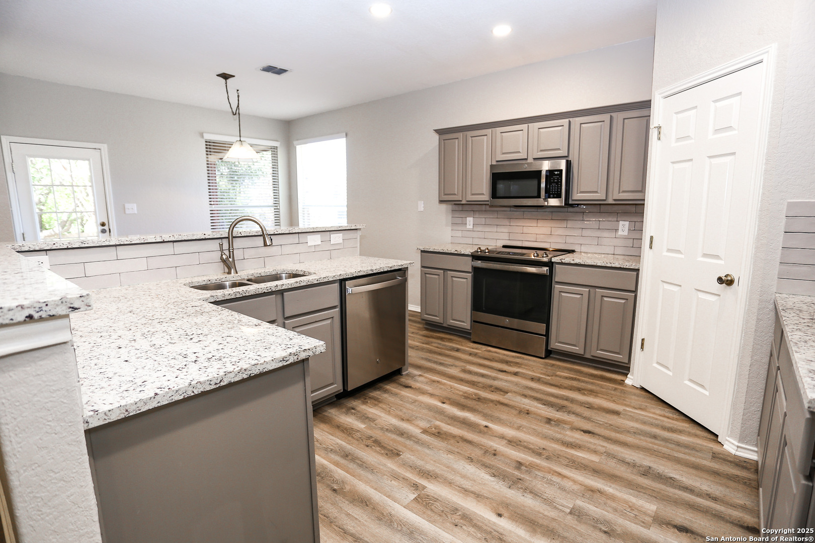 253 Cordero Drive Cibolo TX 78108
