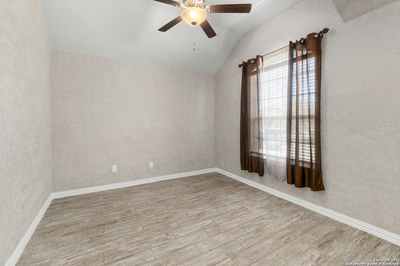 8521 Norias Wheel San Antonio TX 78254