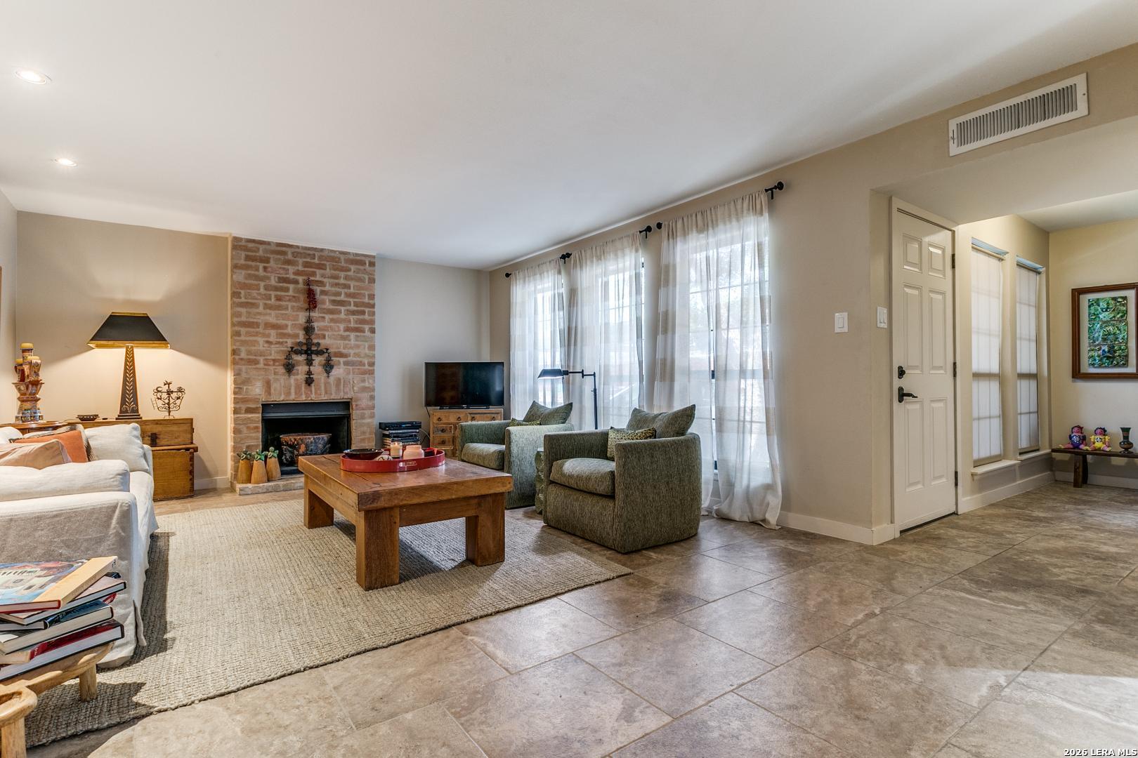 7711 Callaghan San Antonio TX 78229