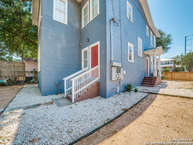 732 N Pine Street San Antonio TX 78202