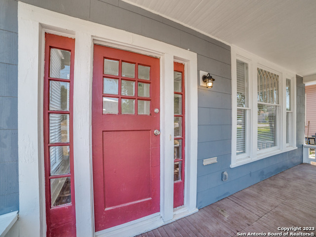 732 N Pine Street San Antonio TX 78202