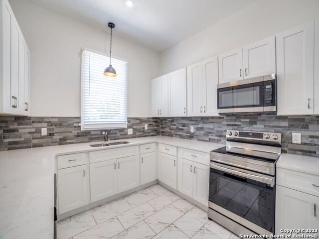 732 N Pine Street San Antonio TX 78202