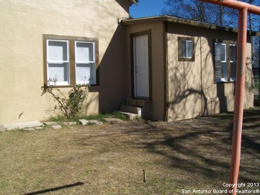 110 Gladstone Avenue San Antonio TX 78214