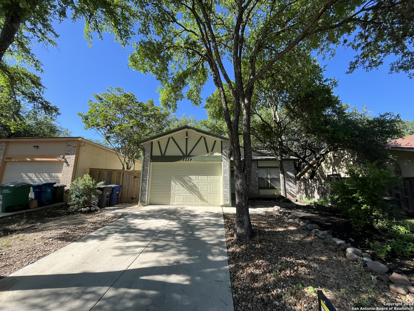 7339 Hunters Land San Antonio TX 78249