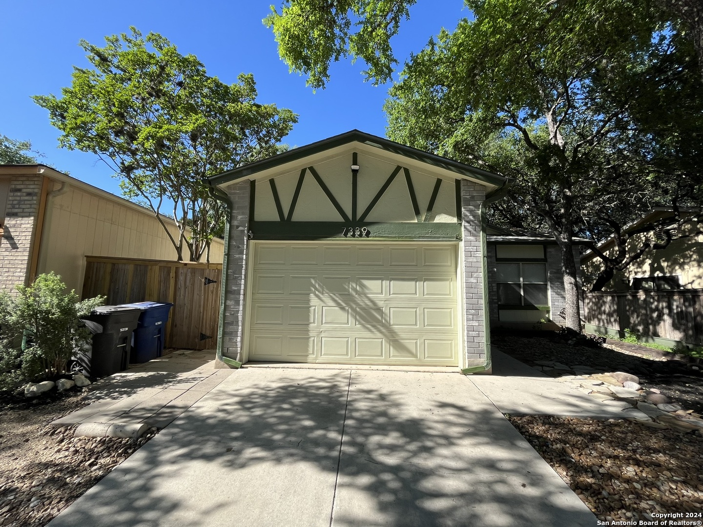 7339 Hunters Land San Antonio TX 78249