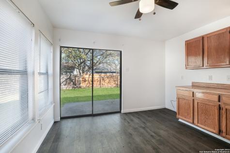 5727 Jones Fall Drive San Antonio TX 78244