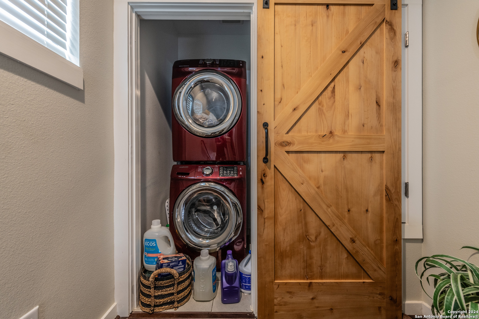 619 Burleson Street San Antonio TX 78202