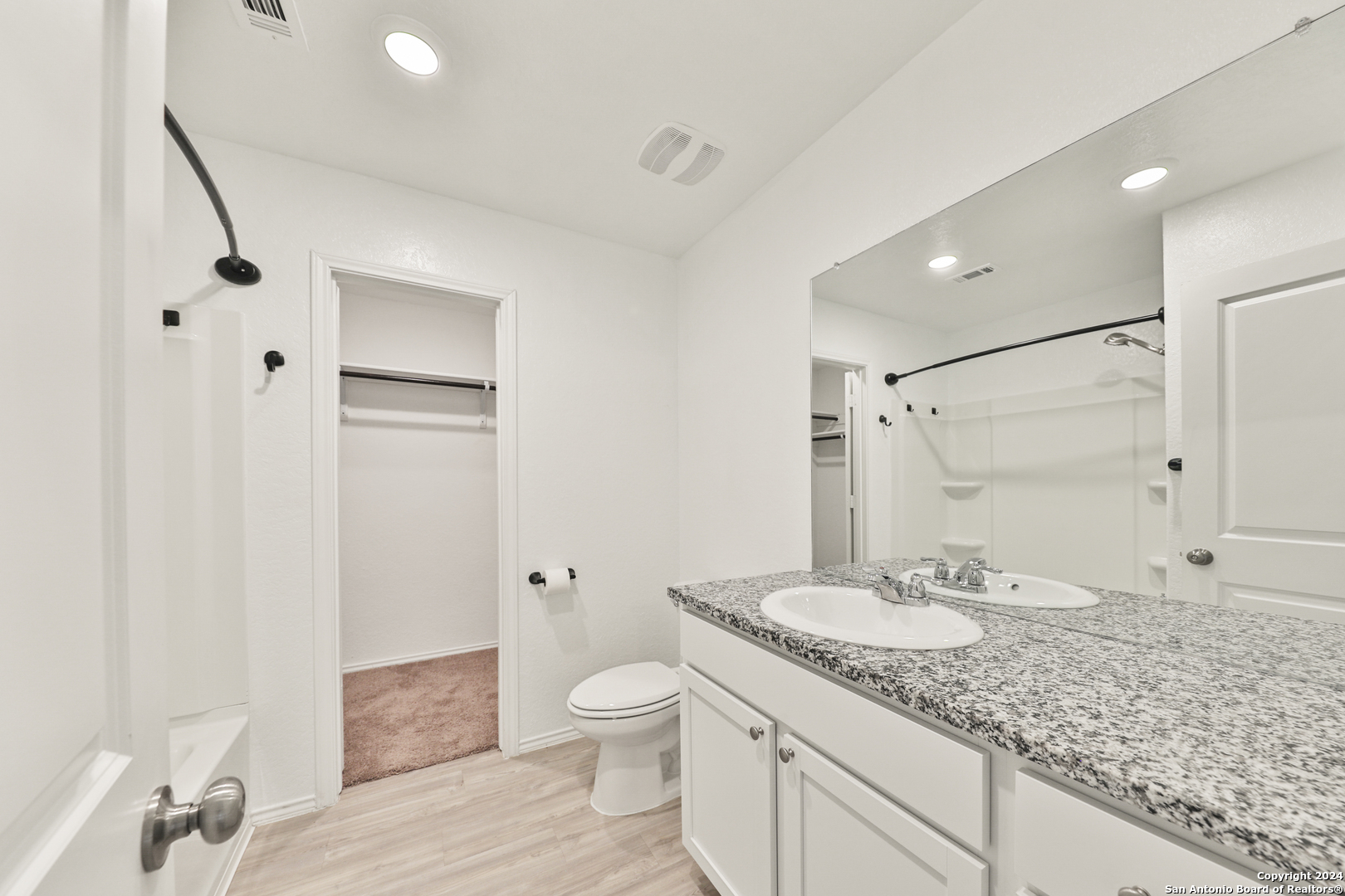 10626 Mcclintock Drive Converse TX 78109
