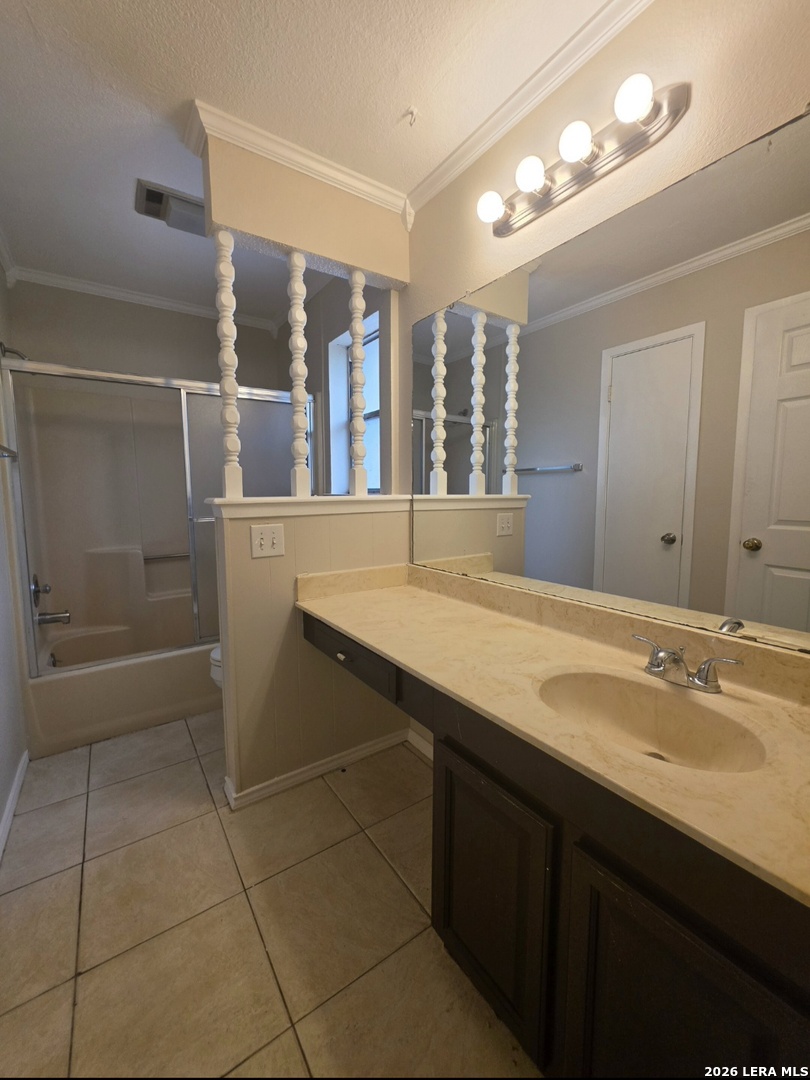 9227 Ridge Town San Antonio TX 78250