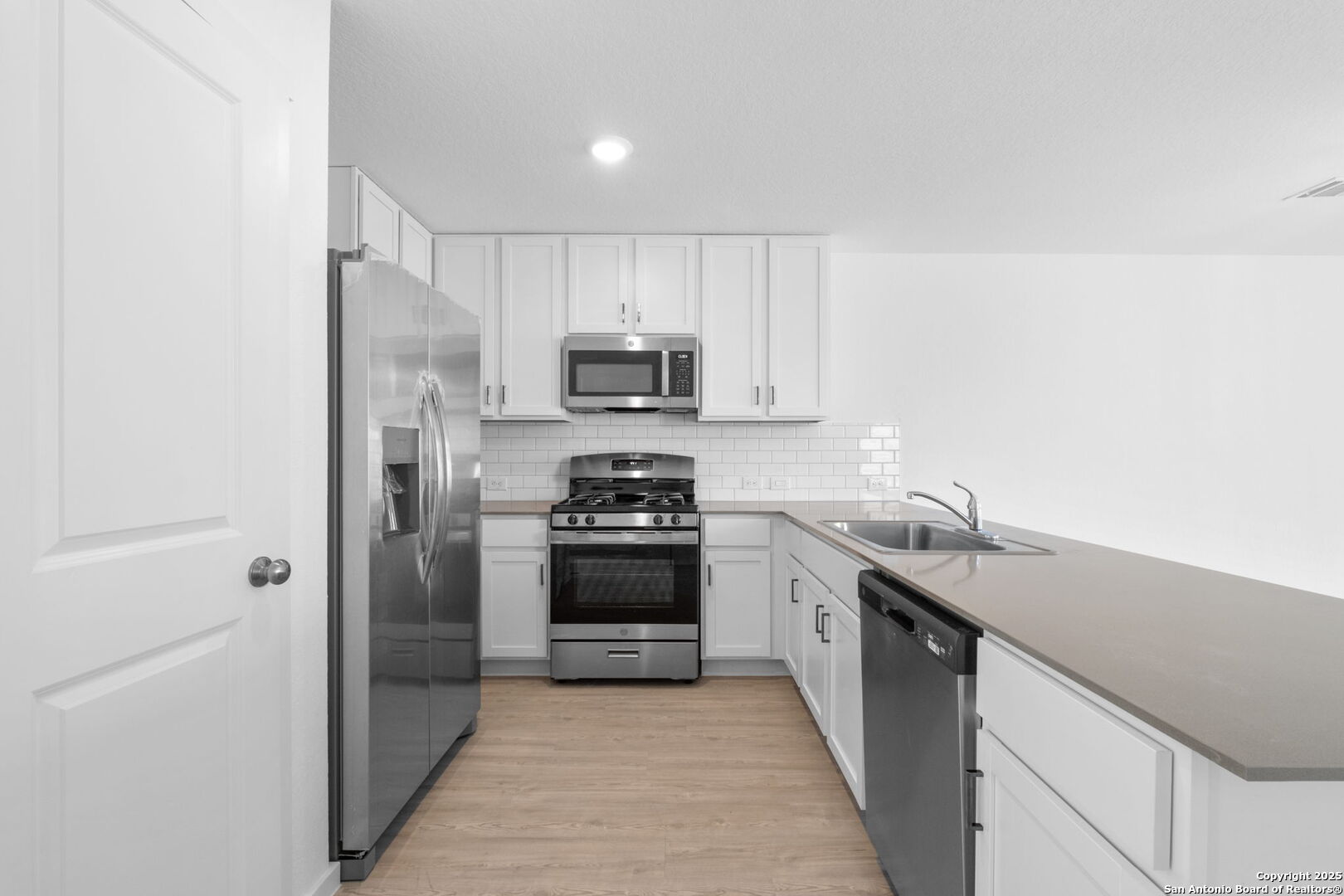 8523 Astral Place San Antonio TX 78252