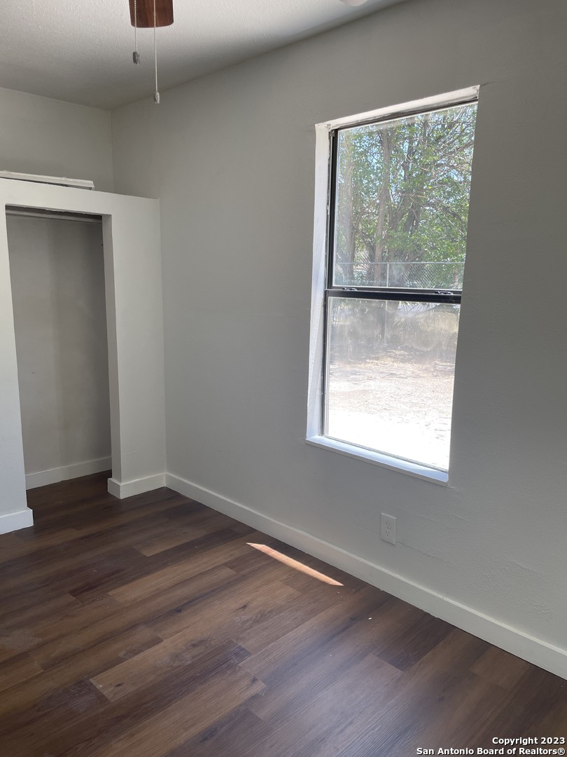 4818 Monterey Street San Antonio TX 78237