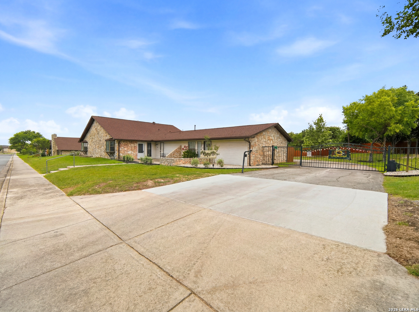 515 Oak Park Drive Boerne TX 78006