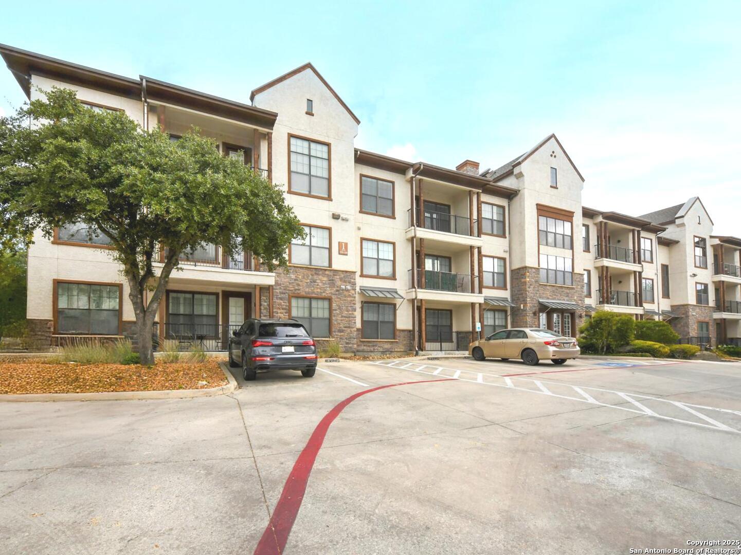 7342 Oak Manor San Antonio TX 78229