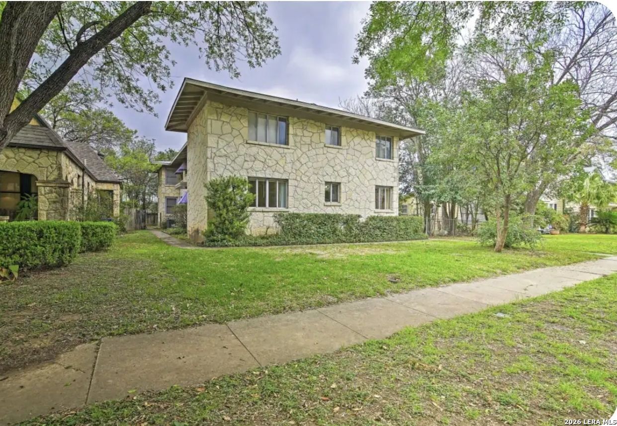217 E Lullwood San Antonio TX 78212