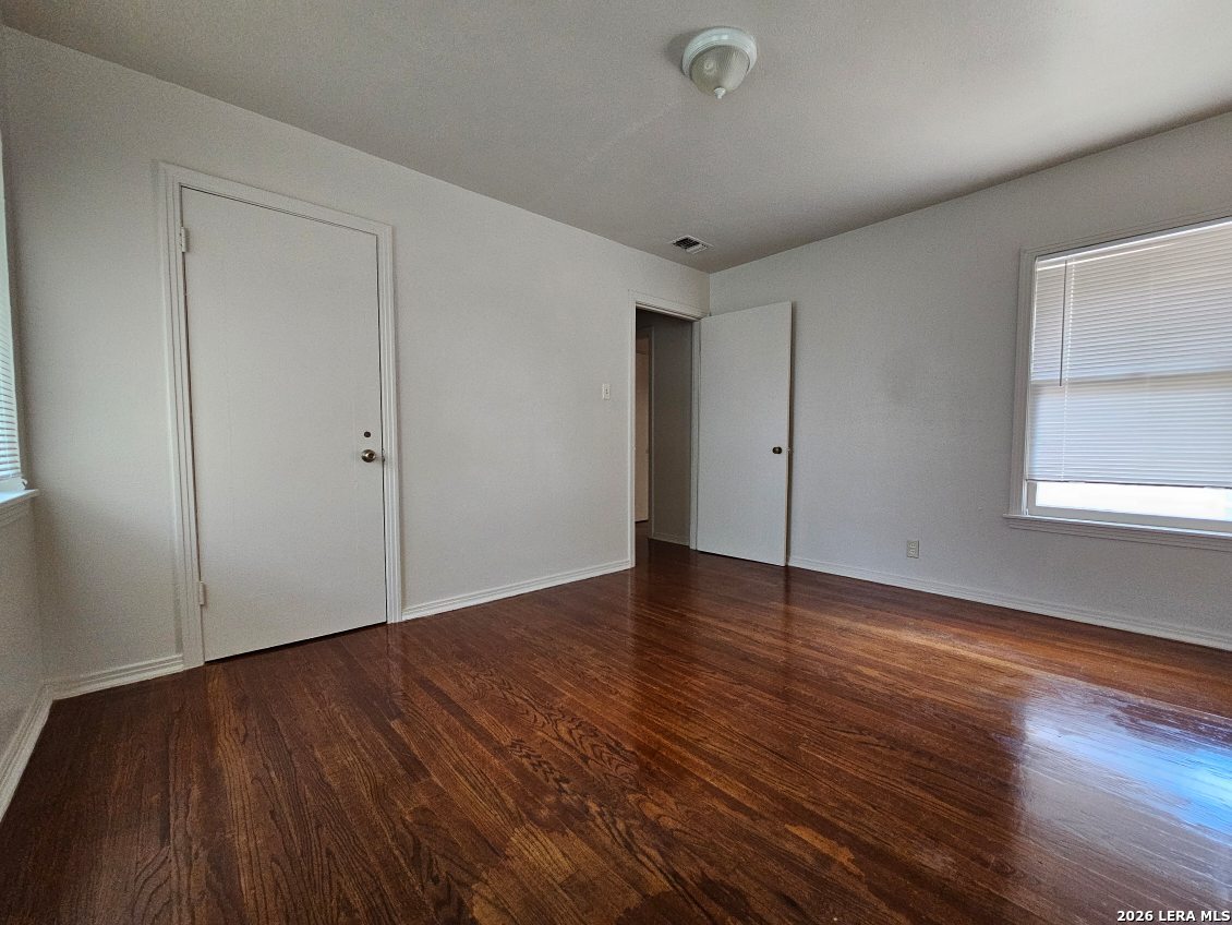 217 E Lullwood San Antonio TX 78212