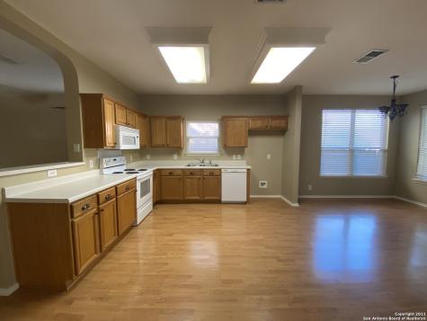 8642 Tioga Pass Helotes TX 78023