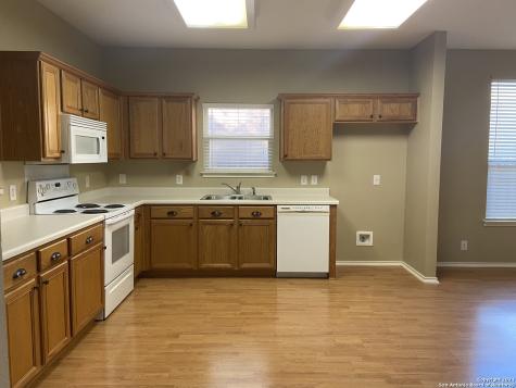 8642 Tioga Pass Helotes TX 78023